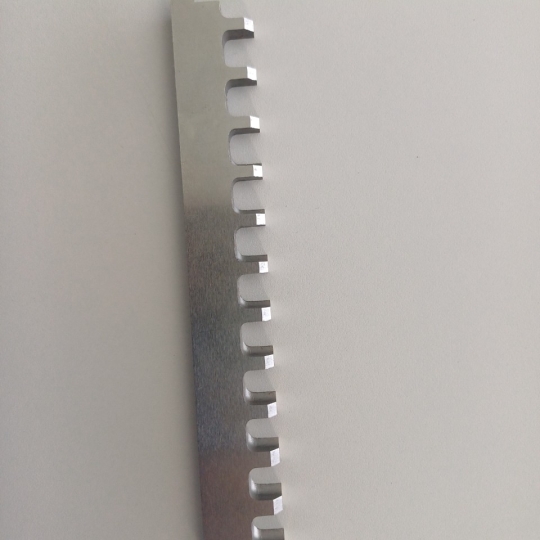 Dao cắt linh kiện điện tử